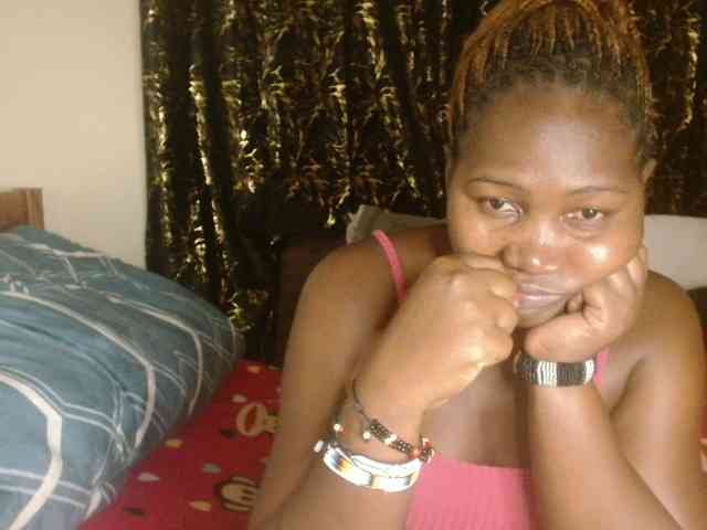 Sexxy-pretty24 webcam