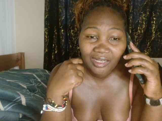 Sexxy-pretty24 webcam