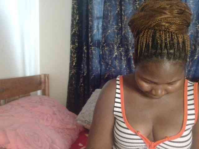 Sexxy-pretty24 webcam