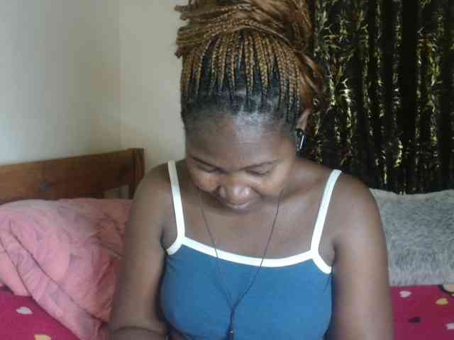 Sexxy-pretty24 webcam