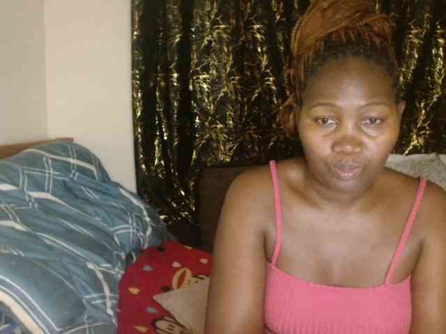 Sexxy-pretty24 webcam