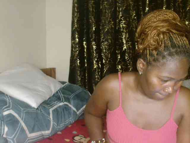 Sexxy-pretty24 webcam