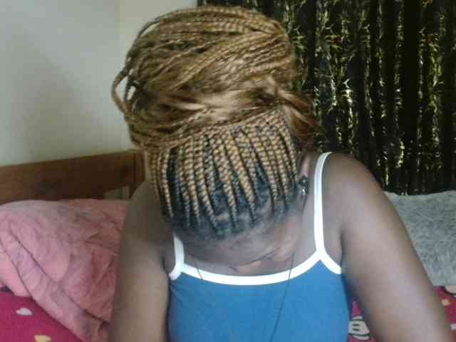 Sexxy-pretty24 webcam