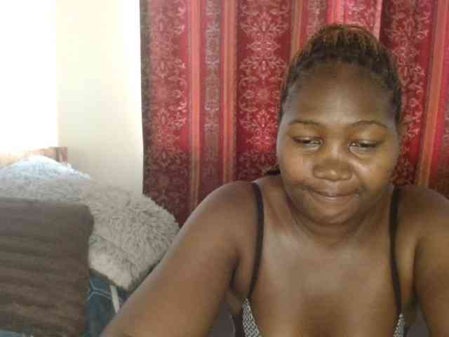 Sexxy-pretty24 webcam