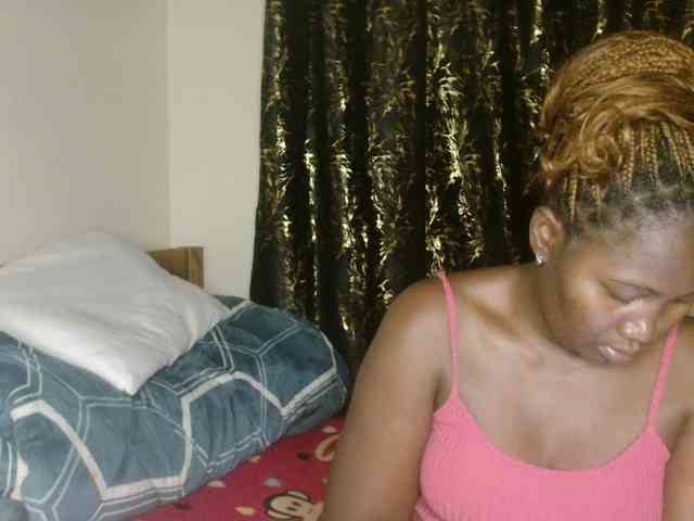 Sexxy-pretty24 webcam
