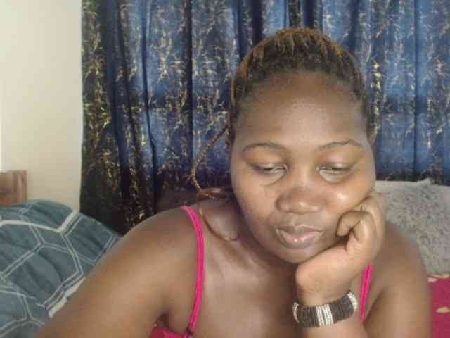 Sexxy-pretty24 webcam