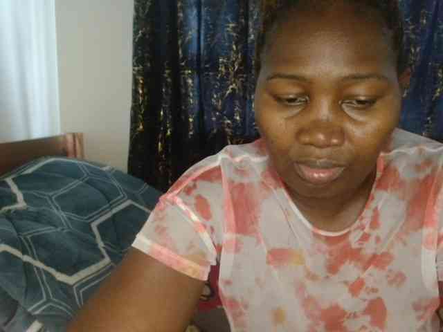 Sexxy-pretty24 webcam