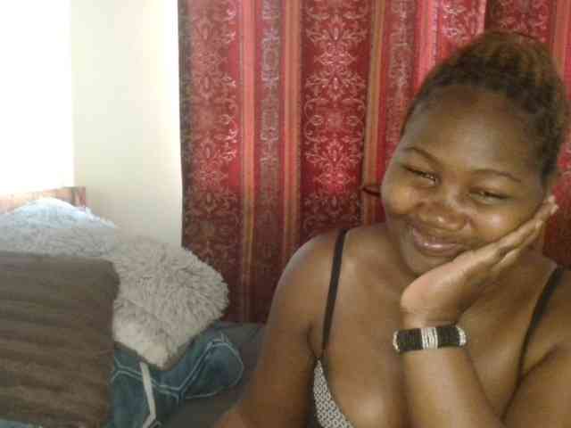 Sexxy-pretty24 webcam