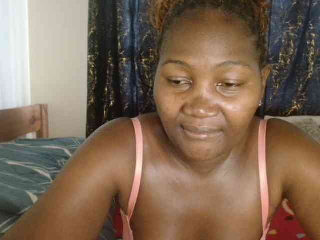 Sexxy-pretty24 webcam