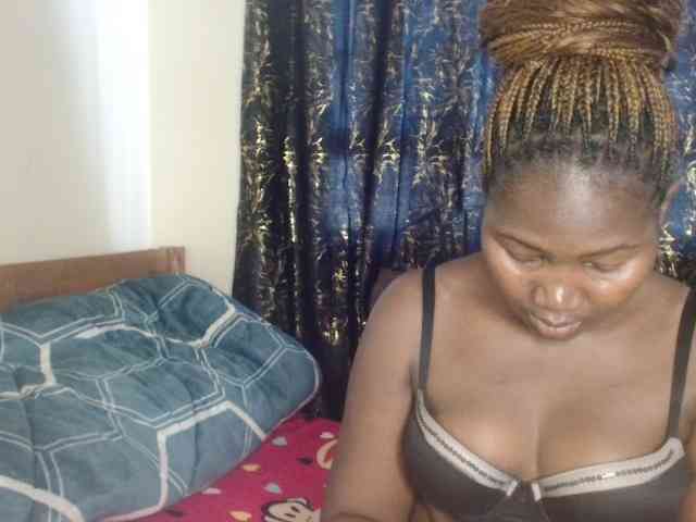 Sexxy-pretty24 webcam