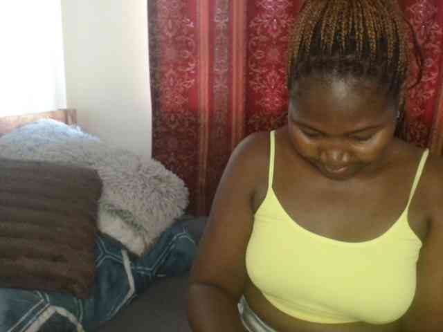 Sexxy-pretty24 webcam