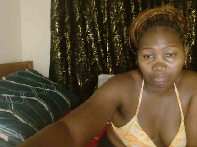 Sexxy-pretty24 webcam