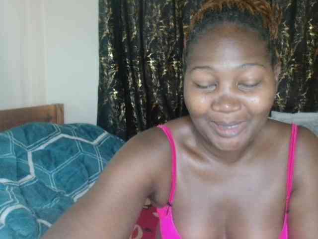 Sexxy-pretty24 webcam