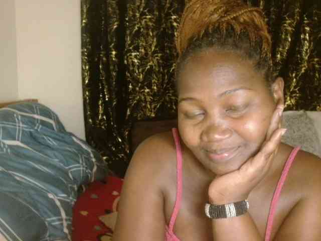 Sexxy-pretty24 webcam