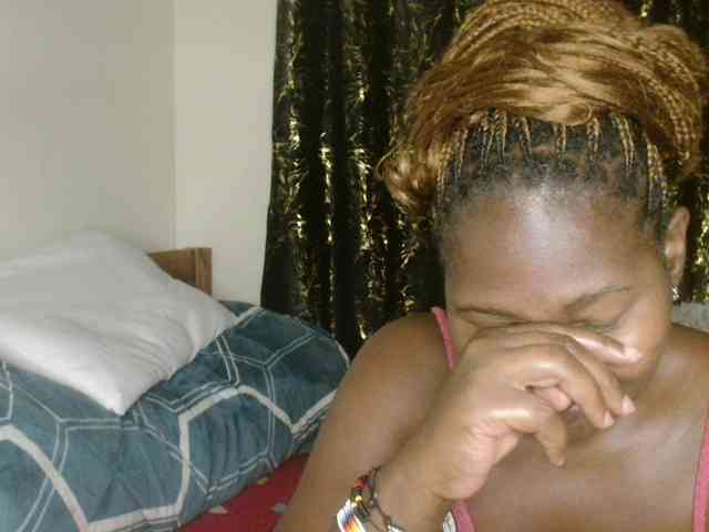 Sexxy-pretty24 webcam