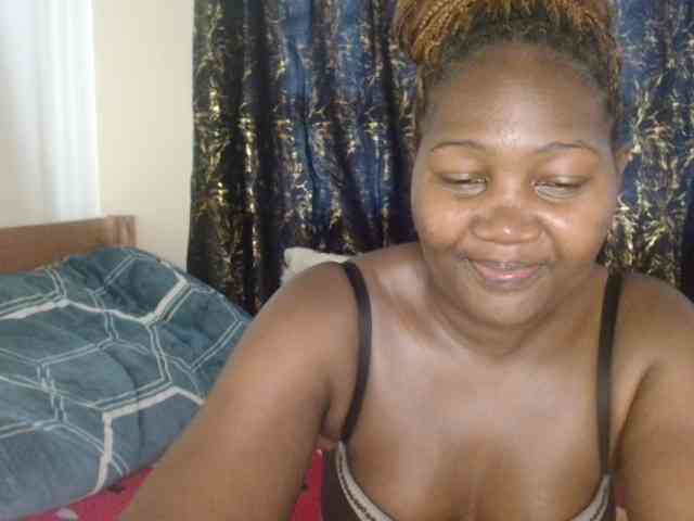 Sexxy-pretty24 webcam