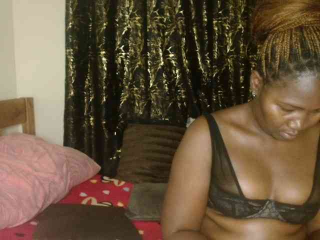 Sexxy-pretty24 webcam