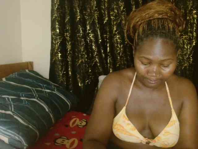 Sexxy-pretty24 webcam