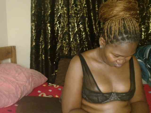 Sexxy-pretty24 webcam