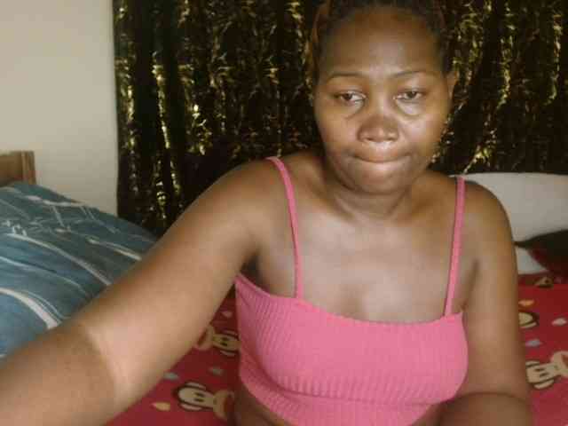 Sexxy-pretty24 webcam