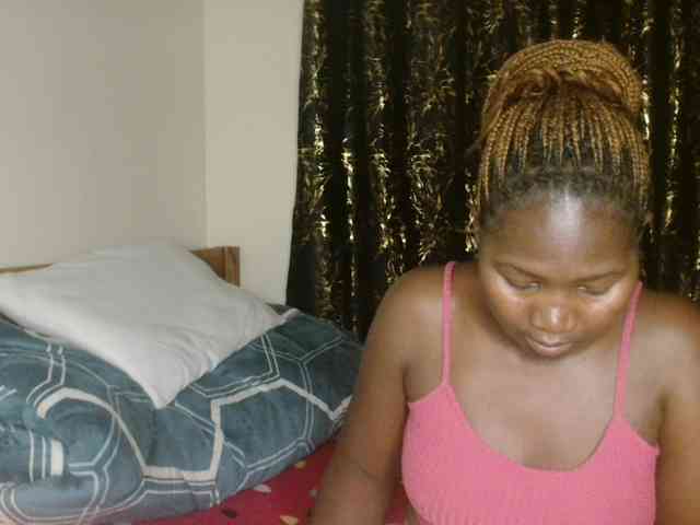 Sexxy-pretty24 webcam