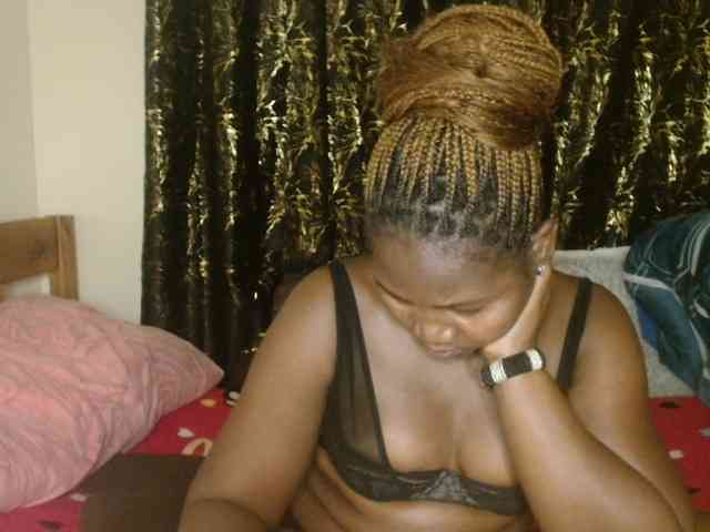 Sexxy-pretty24 webcam