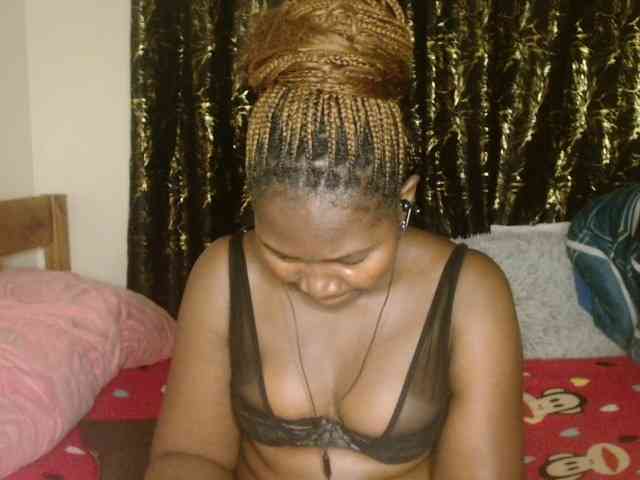 Sexxy-pretty24 webcam