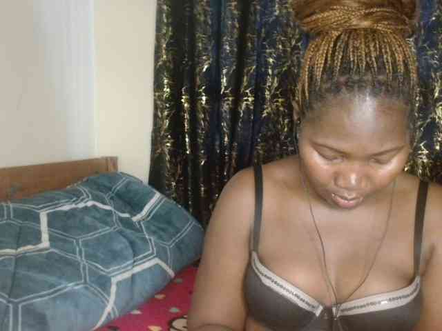 Sexxy-pretty24 webcam