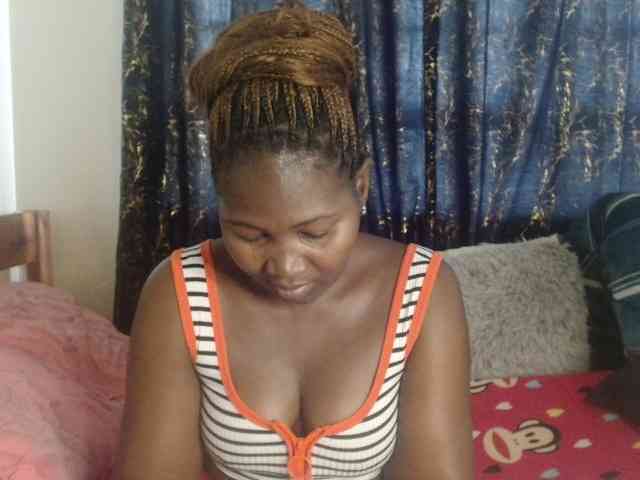 Sexxy-pretty24 webcam