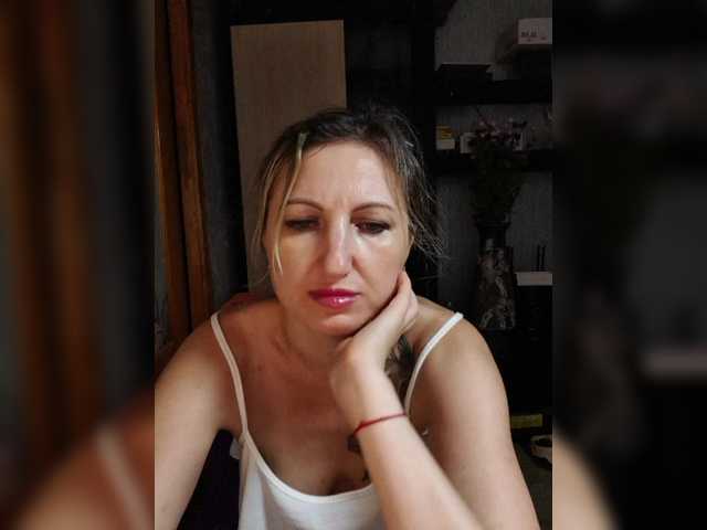 Nushka1984 webcam