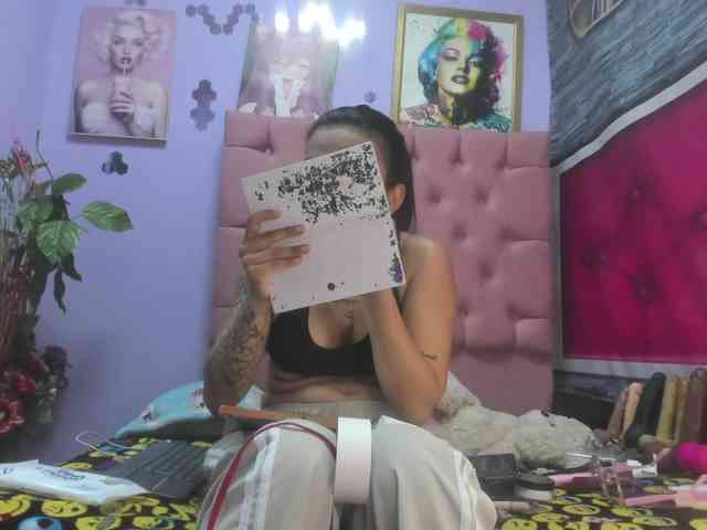 Yaumiiko webcam