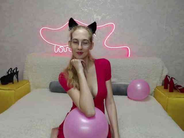 LizzieBrait webcam