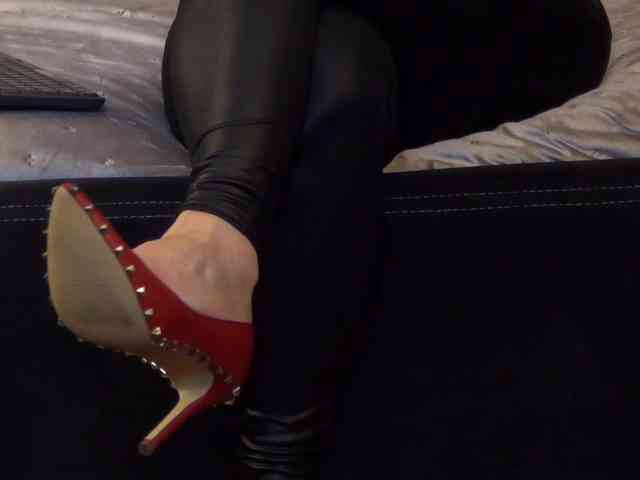 NicoleSinn webcam