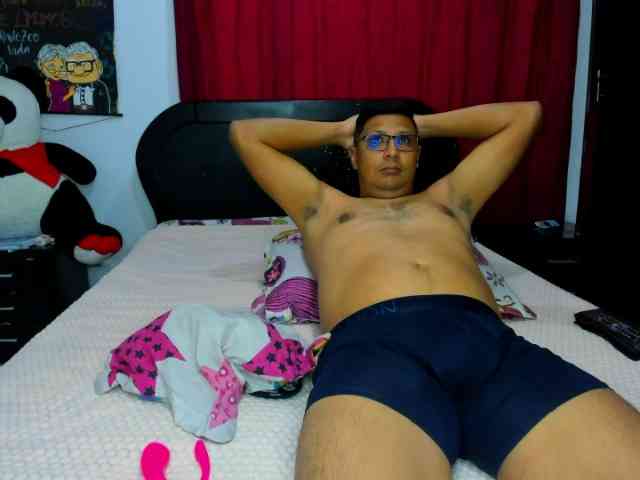 SexyMariamHot webcam