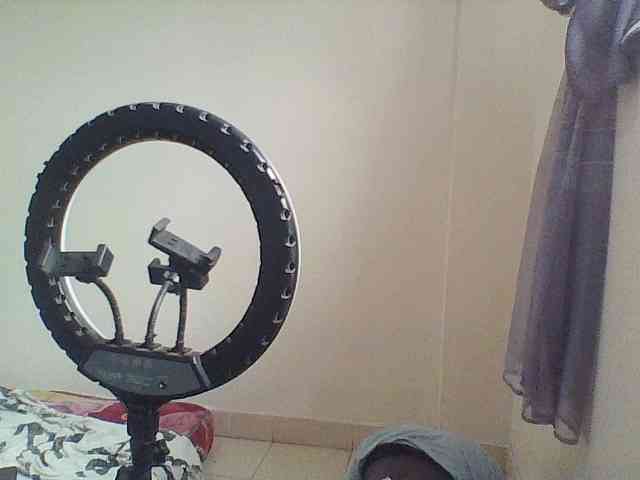 FelistaKeneddy webcam