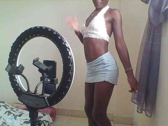 FelistaKeneddy webcam