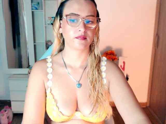 maryline-w webcam