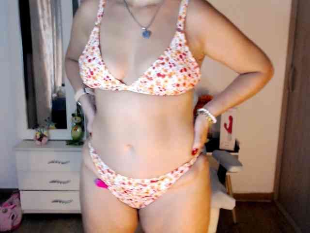 maryline-w webcam