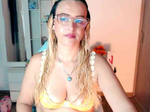 maryline-w webcam