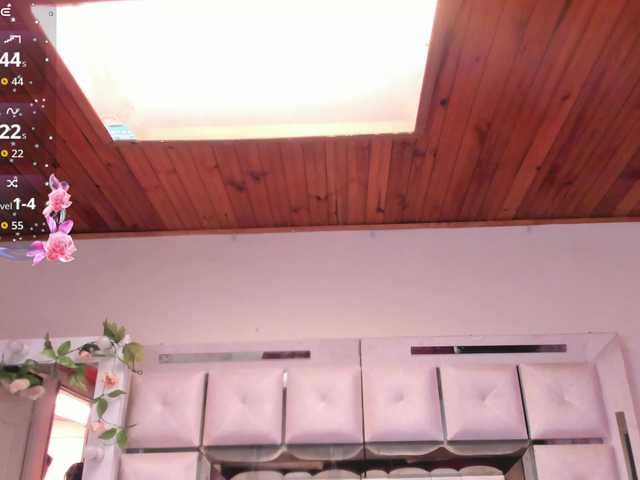 Yelena-mutiz webcam