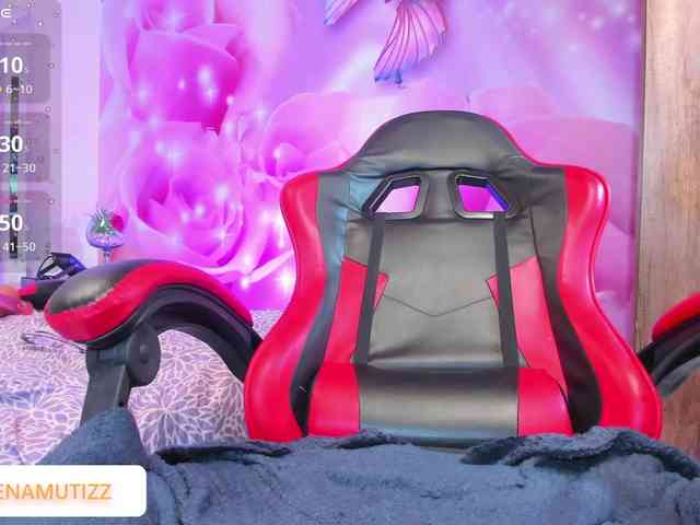 Yelena-mutiz webcam