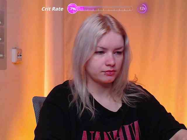 CherryNight666 webcam