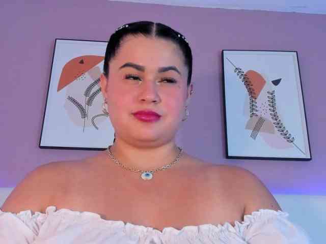 miahkumar- webcam