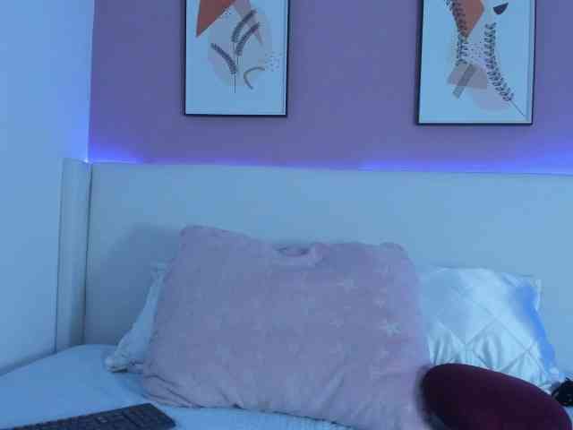 miahkumar- webcam