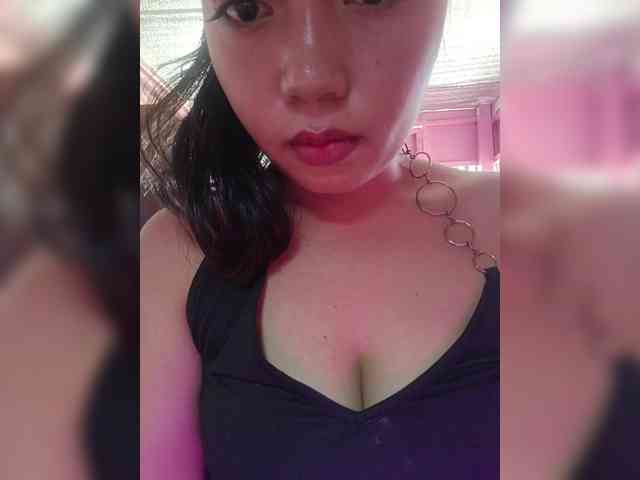 hornylittleprincess69 webcam