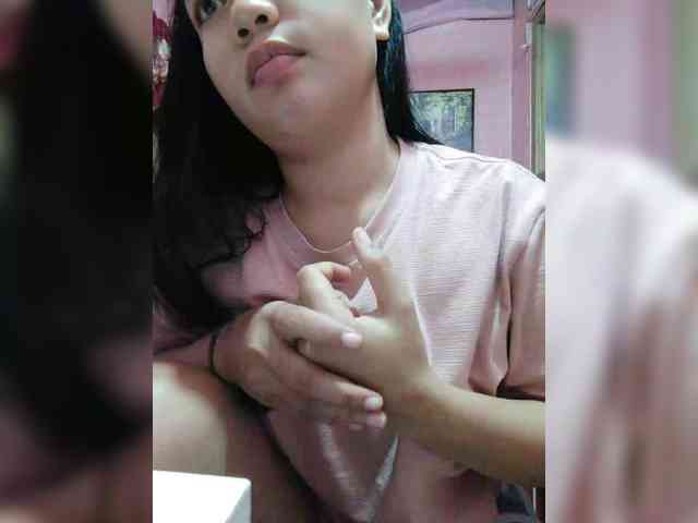 hornylittleprincess69 webcam