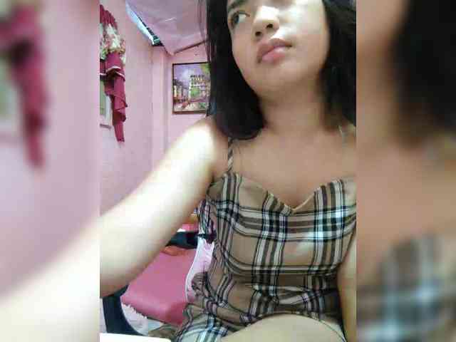 hornylittleprincess69 webcam