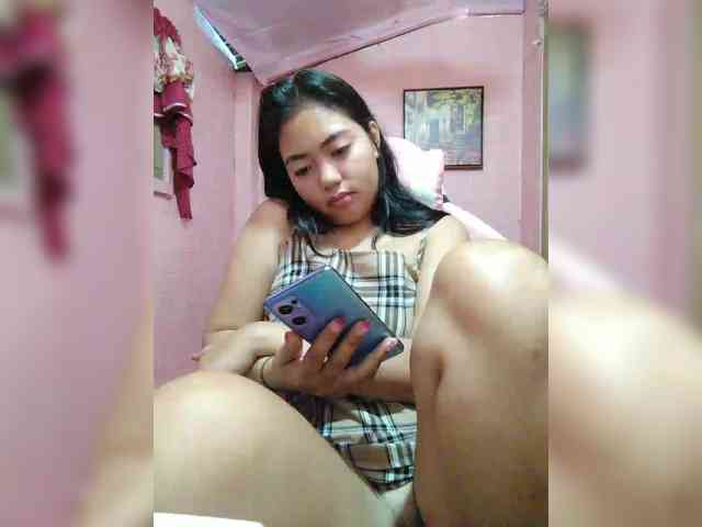 hornylittleprincess69 webcam