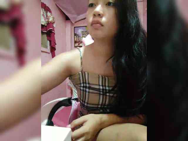 hornylittleprincess69 webcam