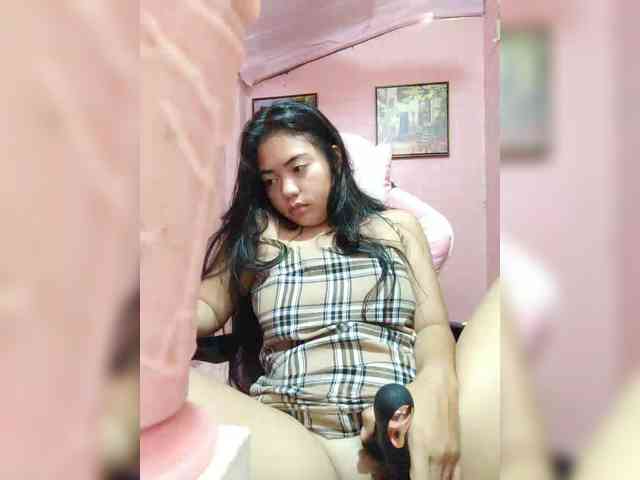 hornylittleprincess69 webcam